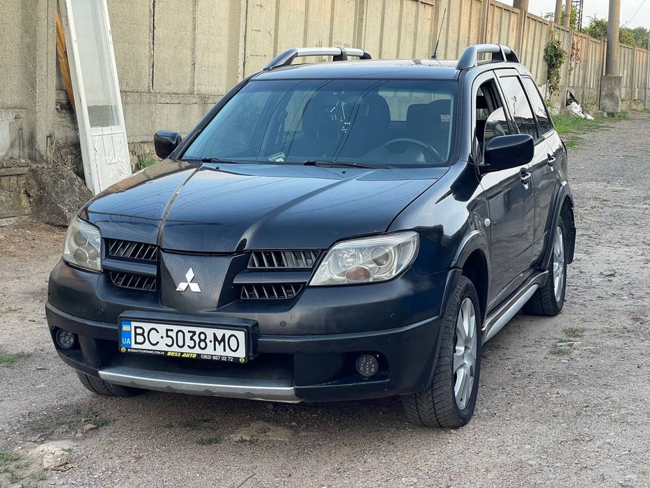 Mitsubishi Outlander 2005, 2.4 газ/бензин, автомат