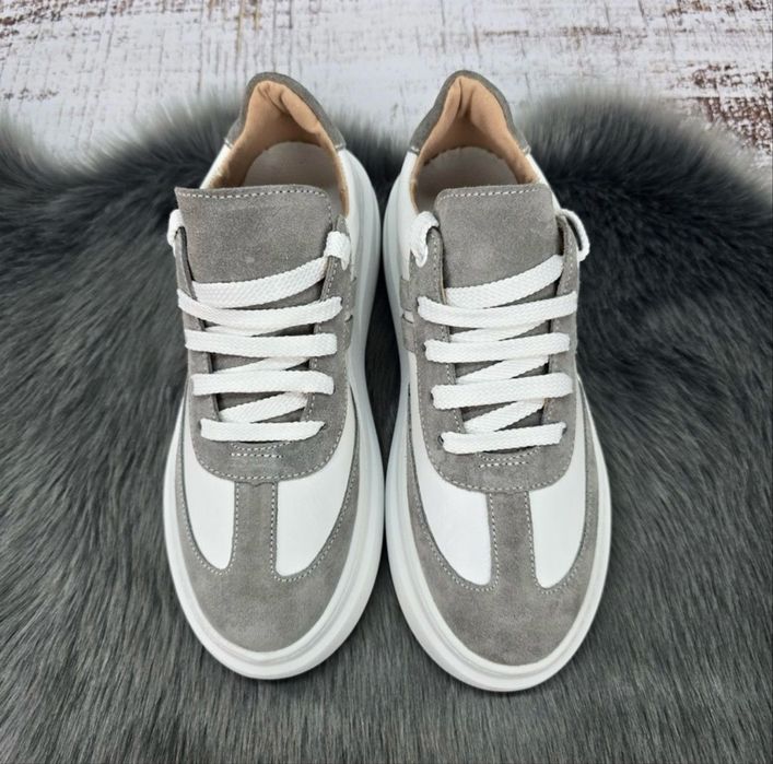 Кеди з натуральної шкіри комбінововановї з замшем