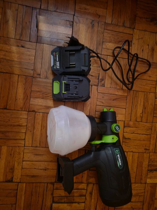 Pistolet lakierniczy akumulatorowy