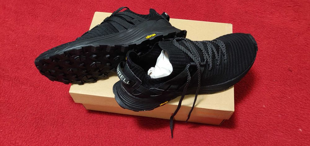 Sapatilhas Merrell (109€ novas) Tam. 42 e 44