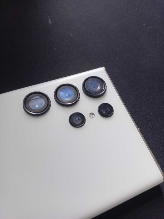 Samsung Galaxy S23 Ultra 5G 1TB.  Розбитий