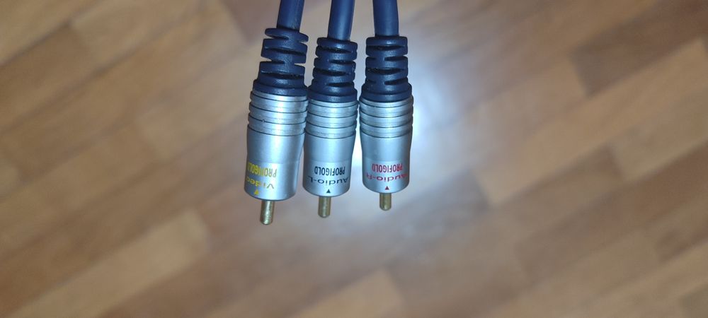 Cabo Profigold 3RCA-SCART