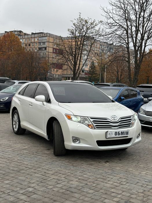 Продам Toyota Venza 2010 рік можлива розстрочка,кредит,обмін!