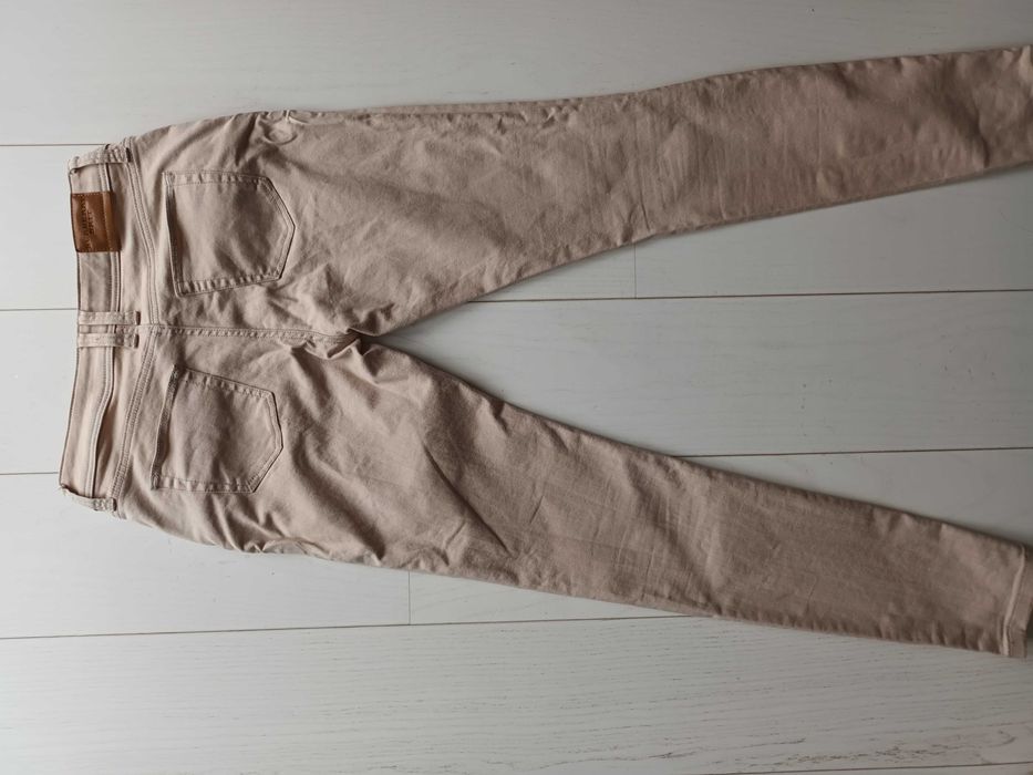 Spodnie jeansy beżowe Burberry