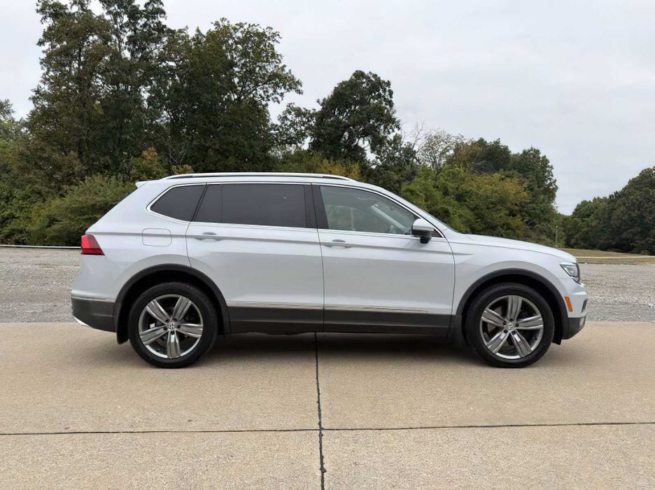 Volkswagen Tiguan      2019
