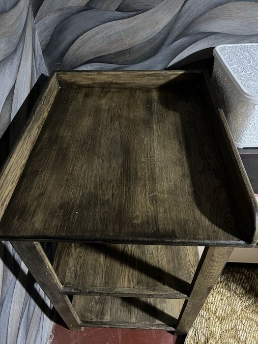 Пеленальний стіл