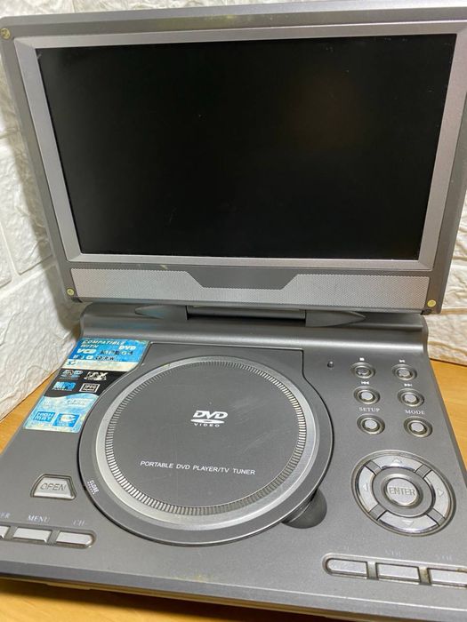 портативный DVD-плеер