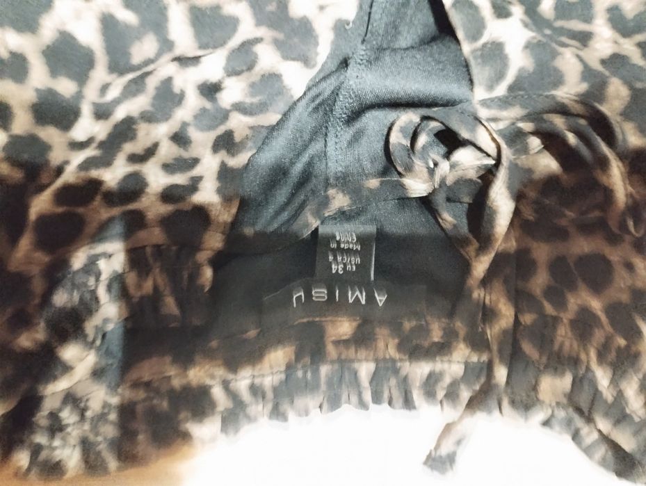 Sukienka w panterkę