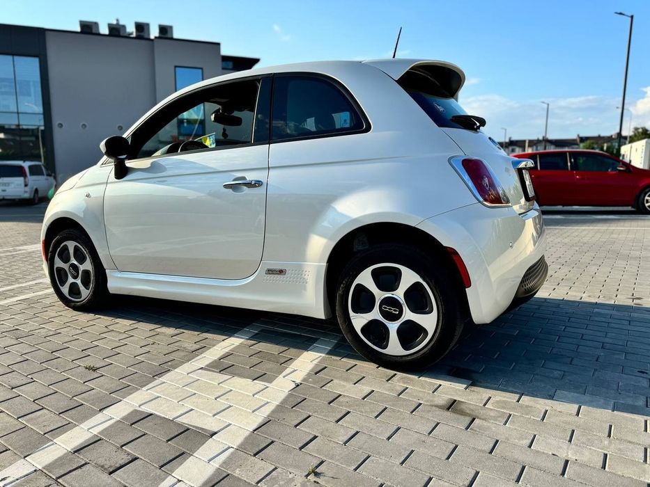 Продам Fiat 500E / електромобіль