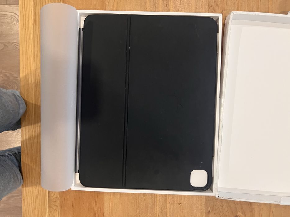 Apple Magic Keyboard para iPad Pro 13” – Original Apple