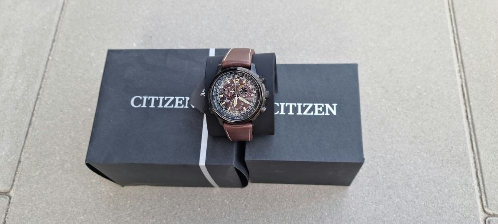 Zegarek męski Citizen CB5865-15E NOWY