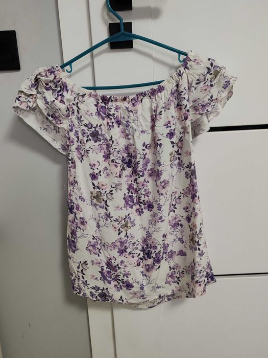Nowa bluzka w kwiaty z metką rozmiar M halenka bluza bluse