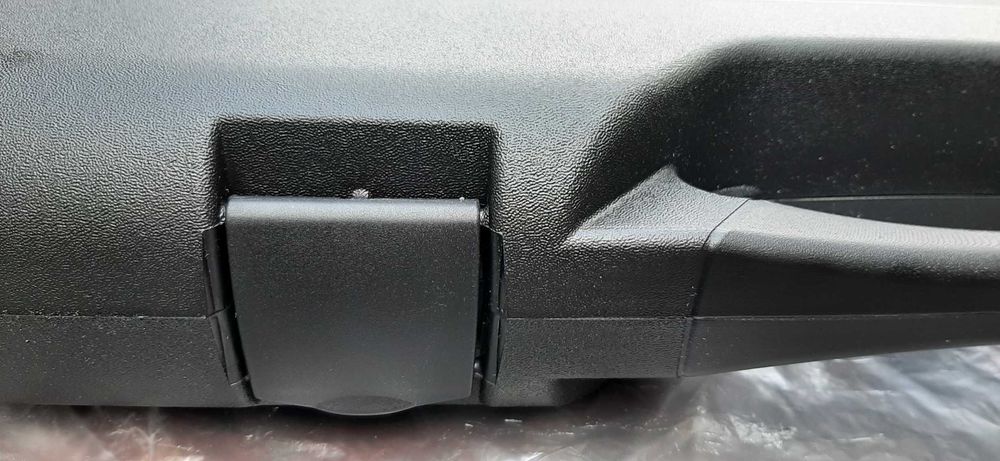 Kufer na bron Megaline czarny 97x25x10 cm