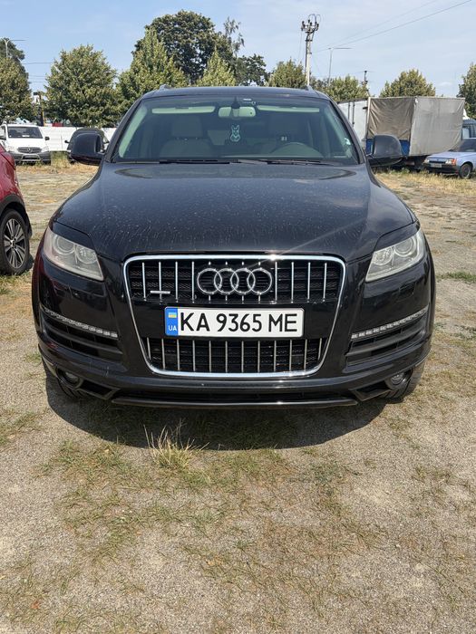 Продам авто Audi Q7