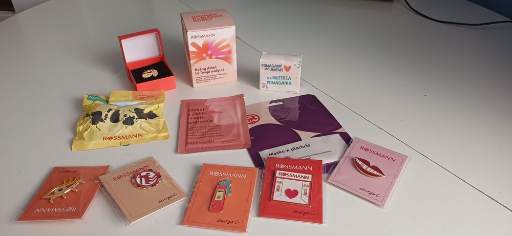 Rossman-pin ,charms ,świeczka itp