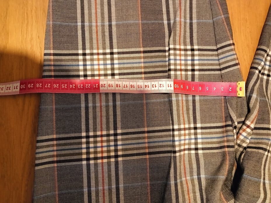 Spodnie w kratę damskie