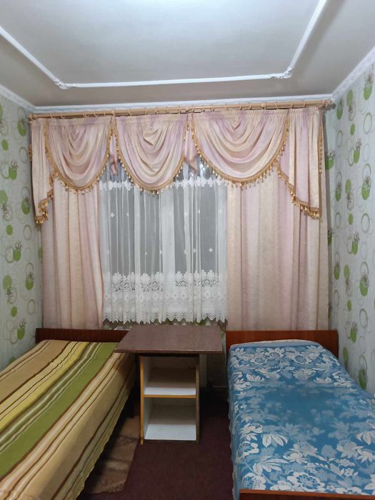 ЦЕНТР.ВЛАСНИК.Здам кімнату ХЛОПЦЕВІ.Є все.