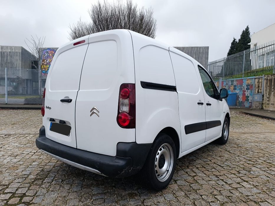 Citroen Berlingo hdi 3 lug (TÉRMICA) poucos klms 2018