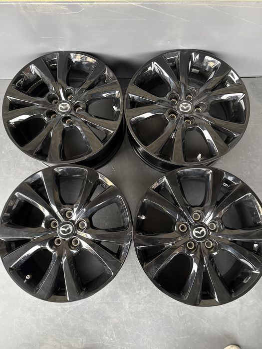 Felgi aluminiowe 18 cali 5x114,3 et 45 Mazda cx-30 czujniki TMPS