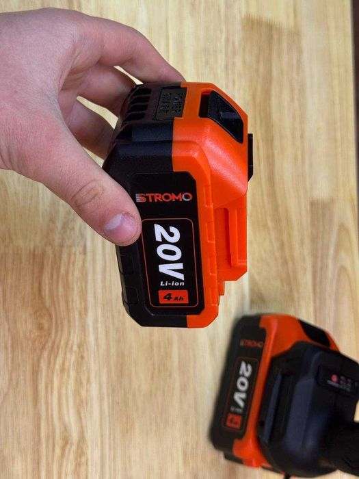 Шуруповерт Stromo 13 патрон + 2 Акумулятори 4.0Ah + Зарядка та кейс