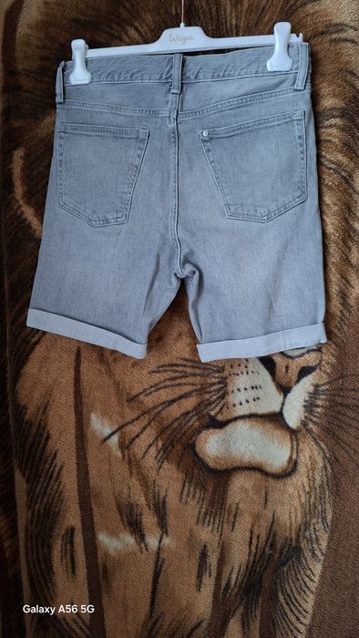Spodenki jeansowe H&M 30.