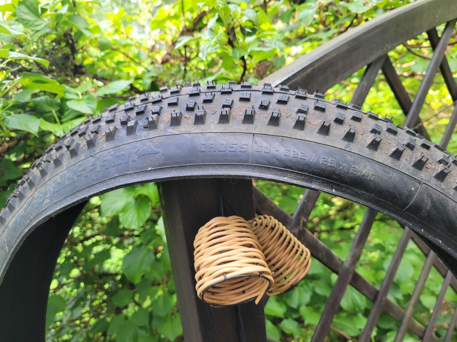Opona Wolfpack Cross 29x2.40, jak nowa