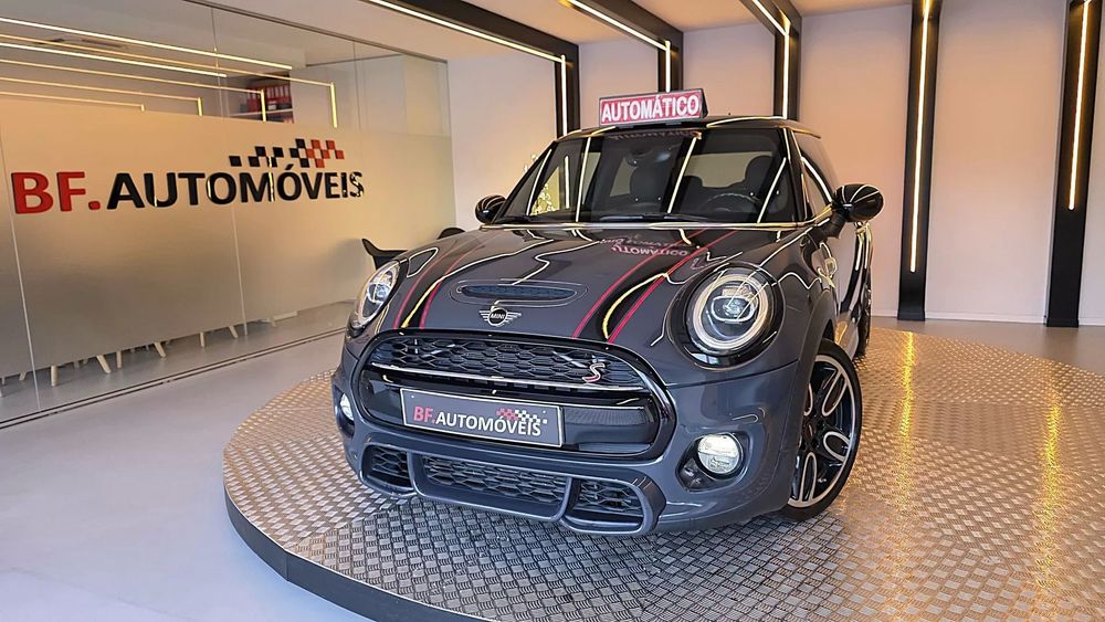 MINI 3 Portas Cooper SD Auto Desportiva