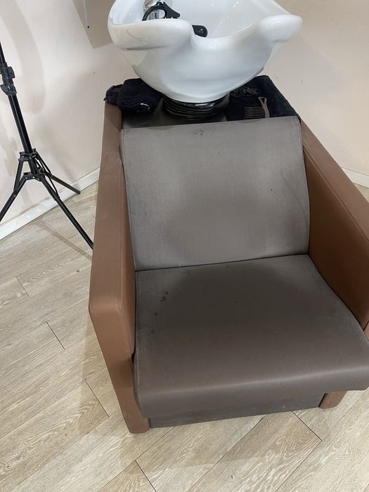 Rampa de lavagem de cabeleireiro