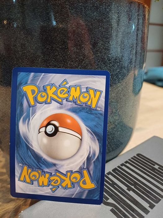 Carta Pokémon Annihilape [Holo] #109