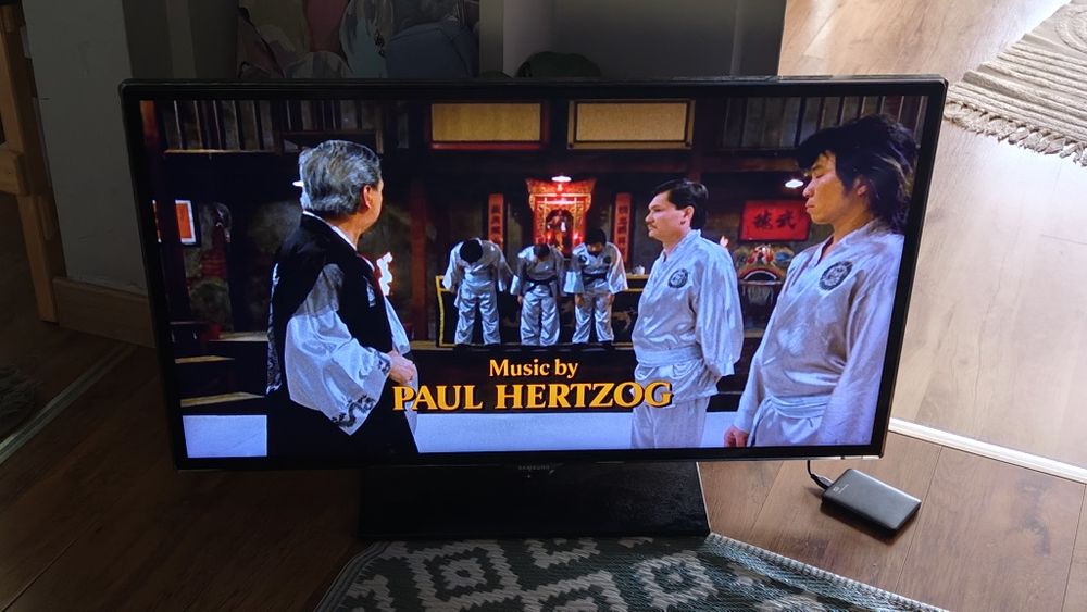 Tv Samsung 40 cali z pilotem