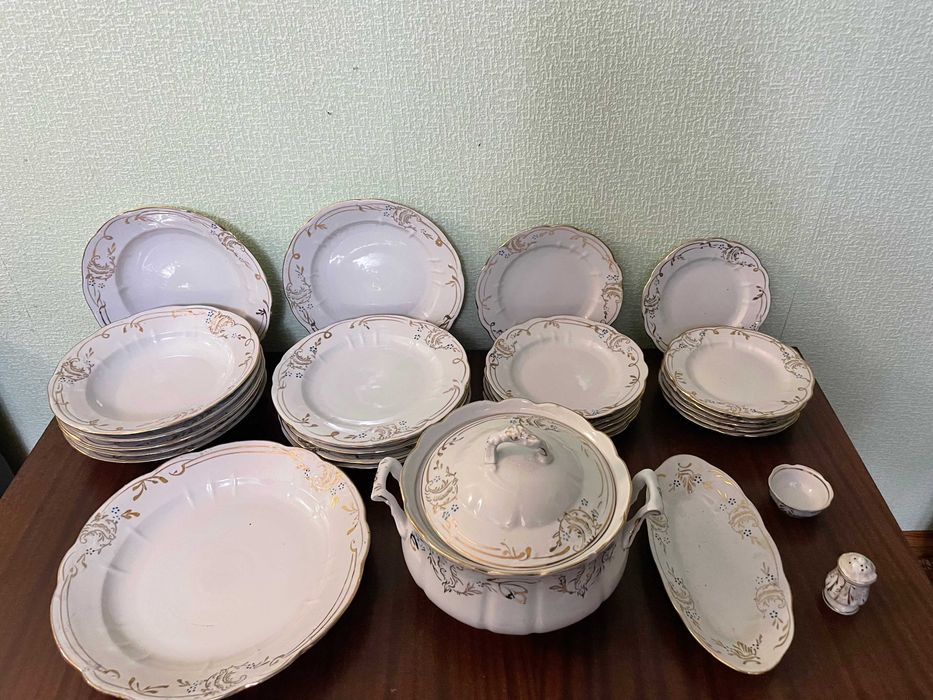 Столовий сервіз порцеляновий (Баранівка)