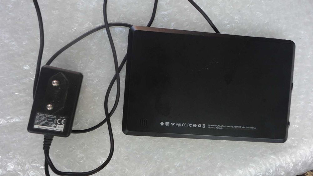 планшет, требуется замена тачскрина. 500грн.