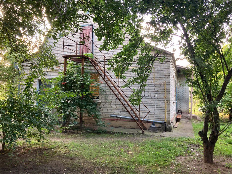 Продам будинок м. Ржищів