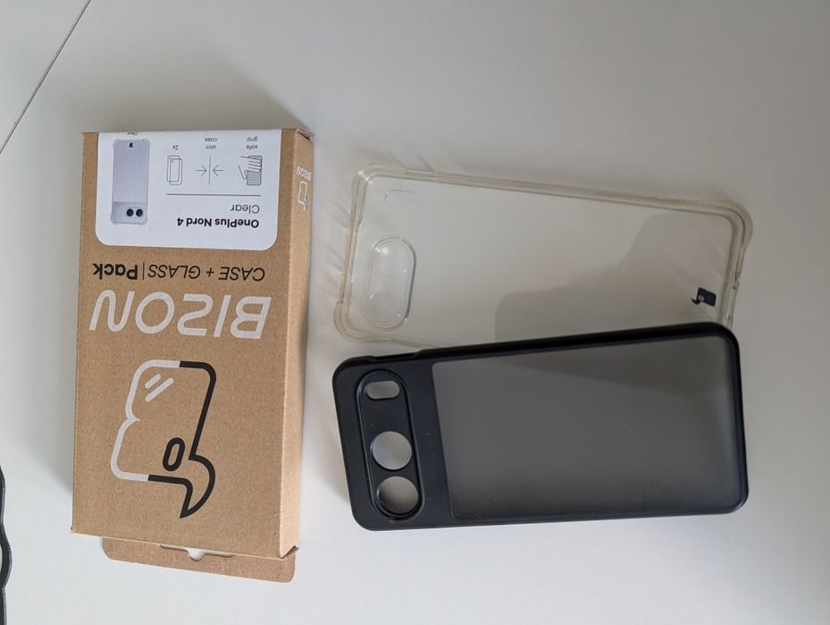 One Plus Nord 4 . Telefon+ akcesoria