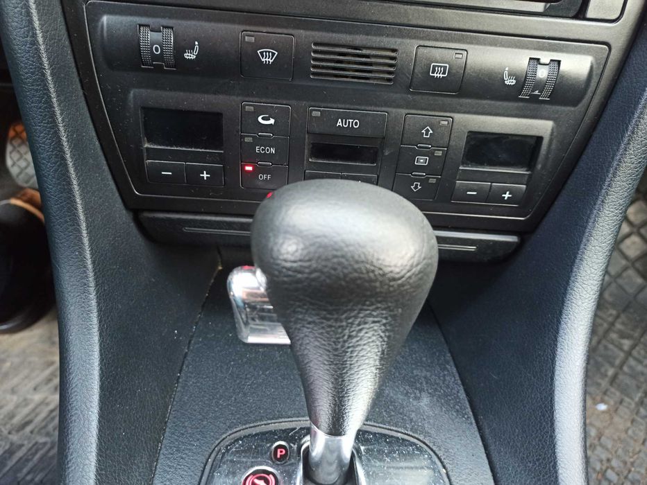 Audi A6 C5, автомат, газ/бензин