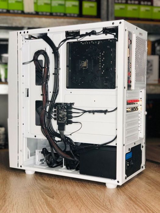 Комп'ютер комп'ютерний блок