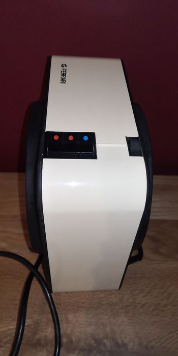 Termo ventilador Ferrari - apenas ar frio