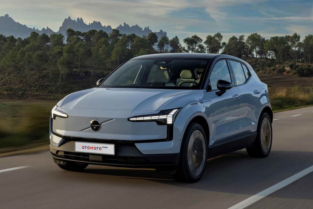 VOLVO EX30 Crossover