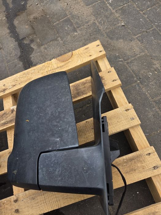 Lusterko Mercedes Sprinter W907 2Pin W906 6Pin