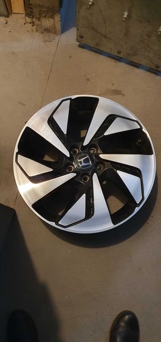 ALUFELGI 18" oryginalne do Hondy CR-V Cena 475zł/szt do negocjacji