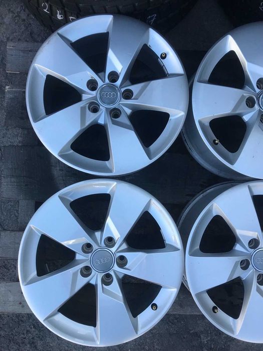 Диски Audi Volkswagen 5:112R17 Комплект Литі Б/у Оригінал