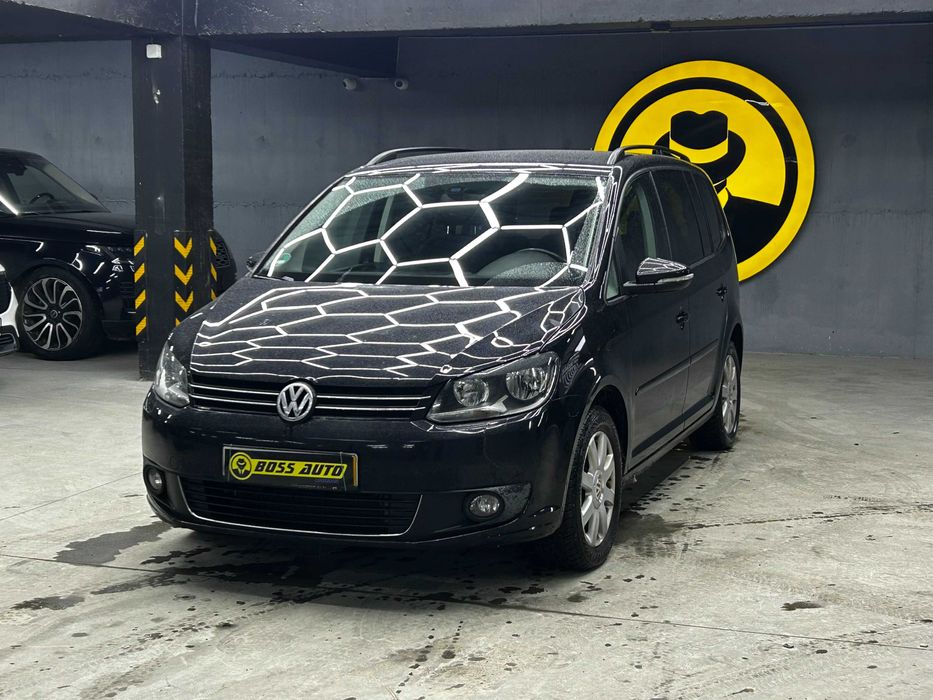 Volkswagen Touran 2011