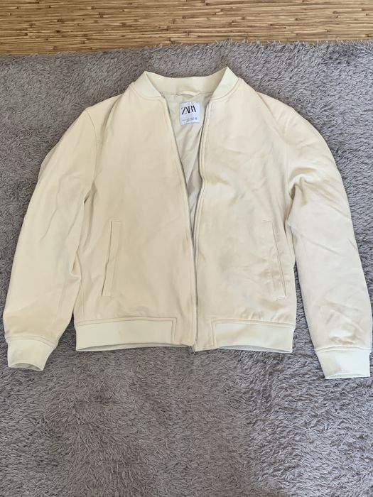 Курточка весеняя Zara