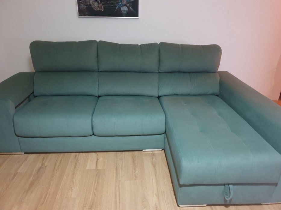 Sofá chaise longue verde