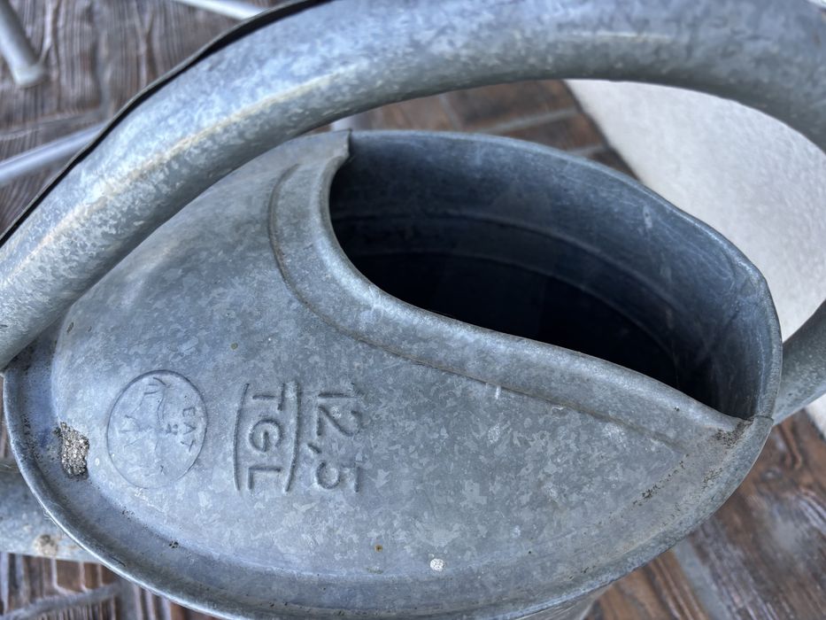 Konewka ocynk stara 12,5 L