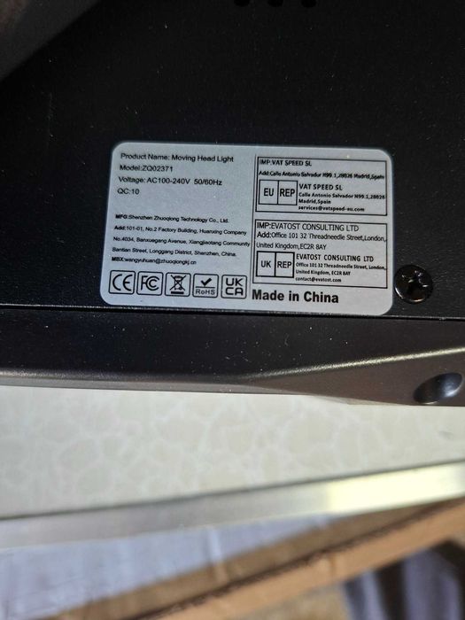 Lampy ruchome głowy U'King  200W LED.