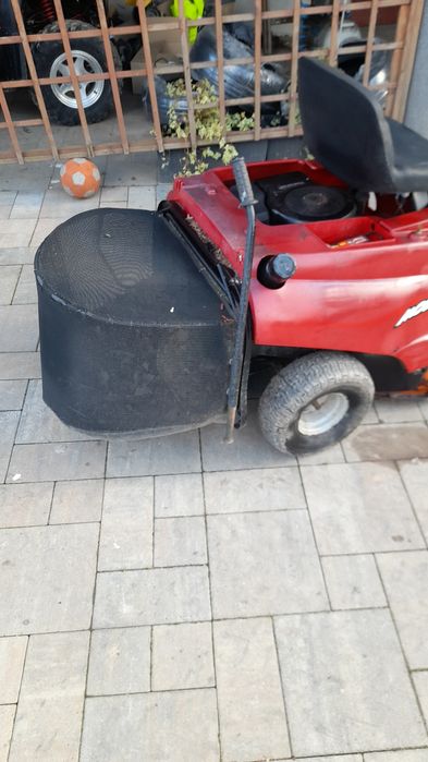 Traktorek kosiarka toro