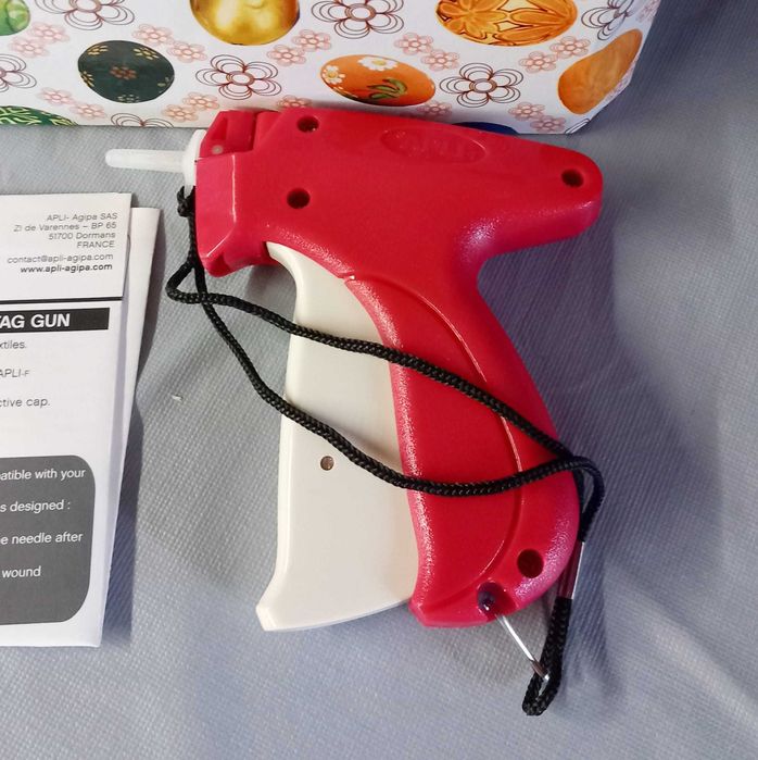 Maquina de etiquetar ropa