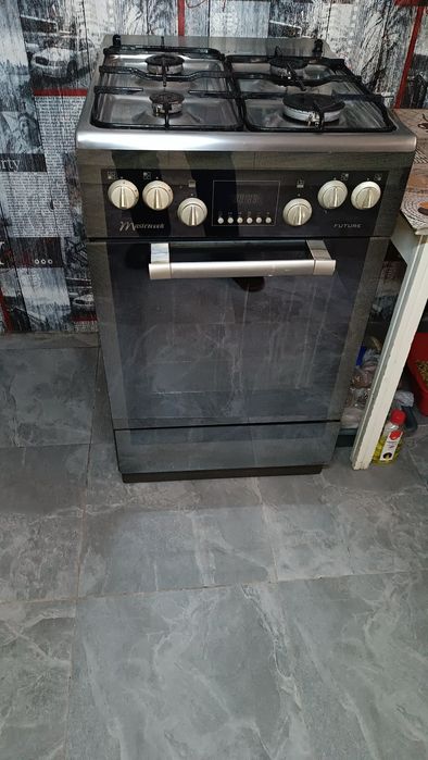 Кухонна плита бу