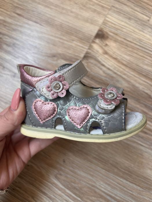 Босоніжки для дівчинки Tom.m 18р